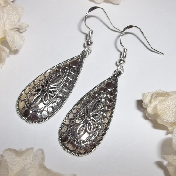 Silver Teardrop Earrings Dangle Drop Set Pair 3641 - Picture 4 of 6